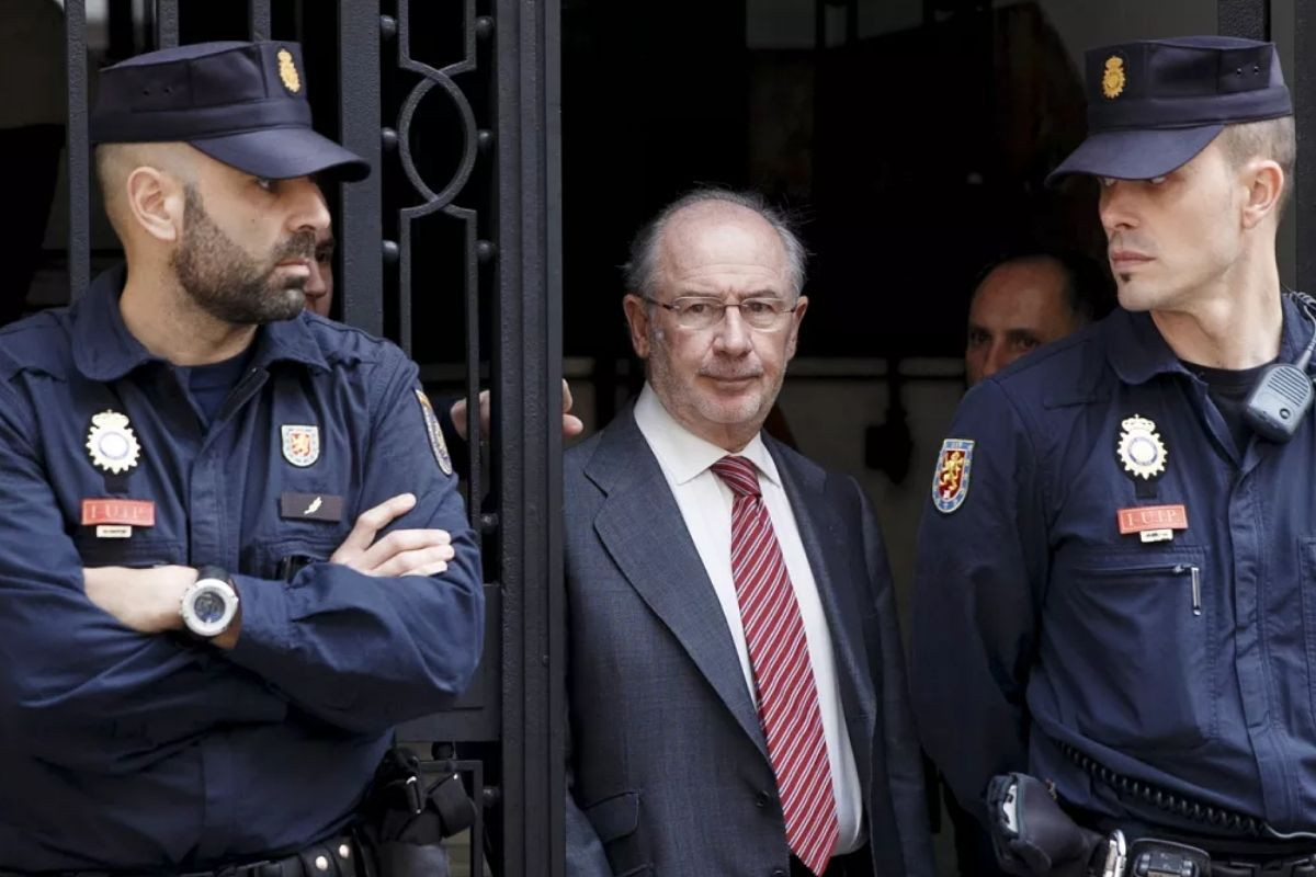 Eski IMF Başkanı Rodrigo Rato’ya 4 yıl 9 ay hapis cezası