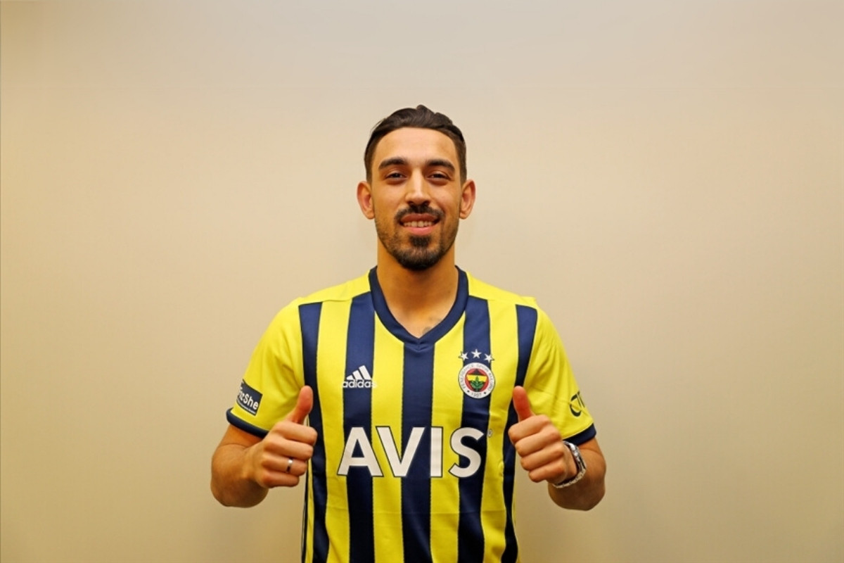 İrfan Can Kahveci sözleşmeyi imzaladı, paylaşımı yaptı