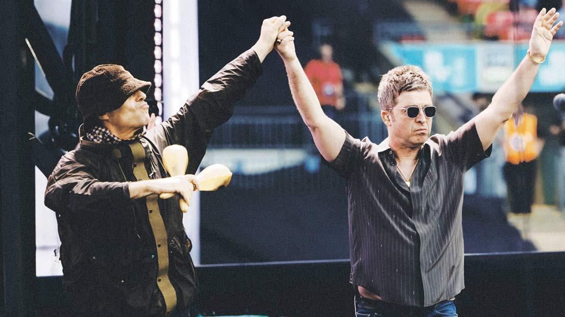 Tribünden düştü… Oasis konserinde trajedi: 1 kişi öldü